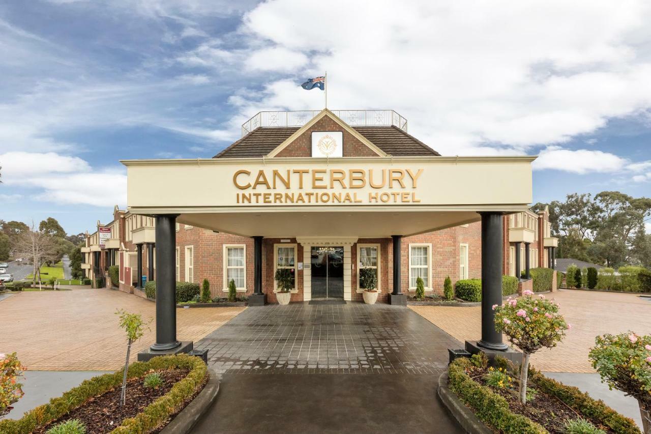 Canterbury International Hotel Forest Hill Exterior foto